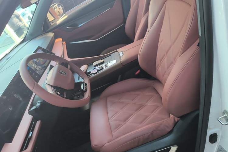 Used CHANGAN CS75 PLUS 2023 3rd Generation 1.5T Automatic Prestige Model Left Front Seat