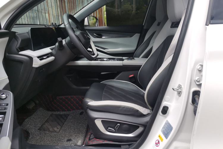 Used CHANGAN CS75 PLUS 2023 3rd Generation 1.5T Automatic Prestige Model Left Front Seat
