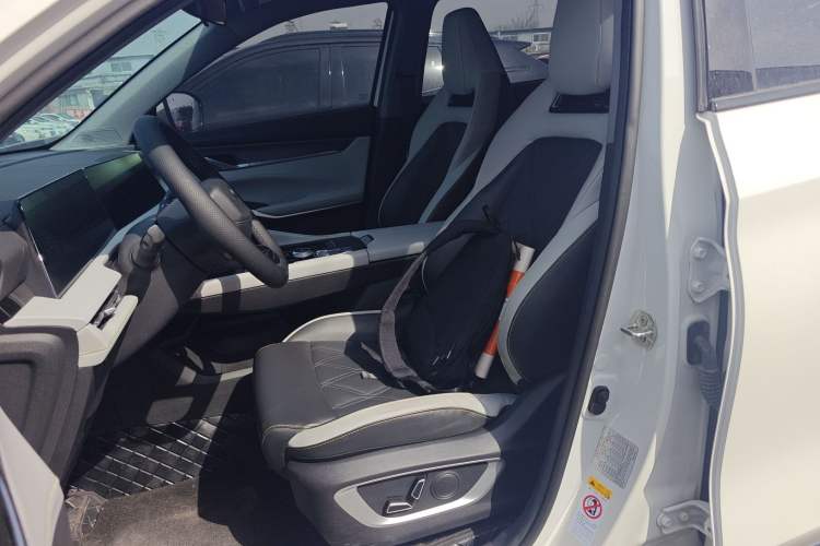 Used CHANGAN CS75 PLUS 2023 3rd Generation 1.5T Automatic Prestige Model Left Front Seat