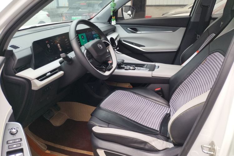 Used CHANGAN CS75 PLUS 2023 3rd Generation 1.5T Automatic Prestige Model Left Front Seat
