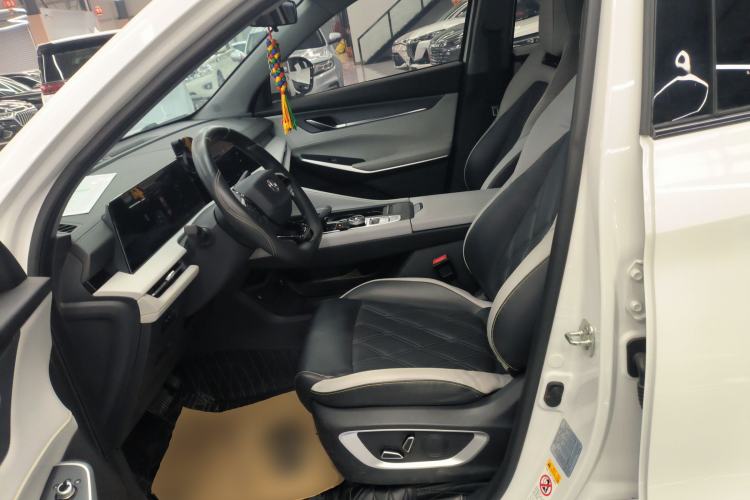 Used CHANGAN CS75 PLUS 2023 3rd Generation 1.5T Automatic Prestige Model Left Front Seat
