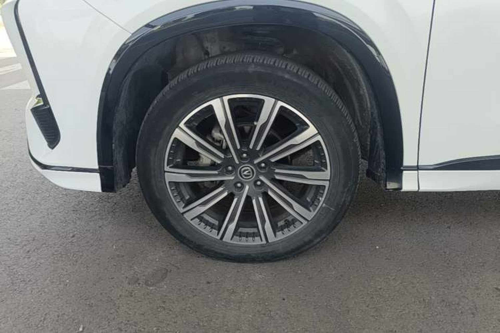 Used CHANGAN CS75 PLUS 2023 3rd Generation 1.5T Automatic Pilot Model Left Front Wheel Hub