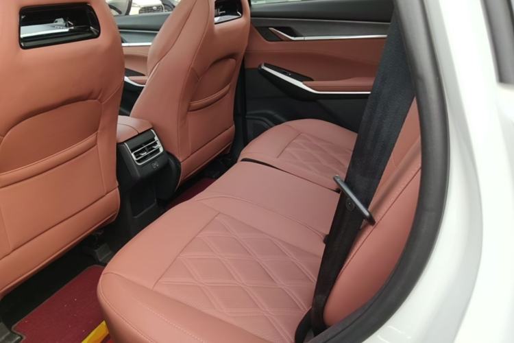 Used CHANGAN CS75 PLUS 2023 3rd Generation 1.5T Automatic Prestige Model Left Rear Seat