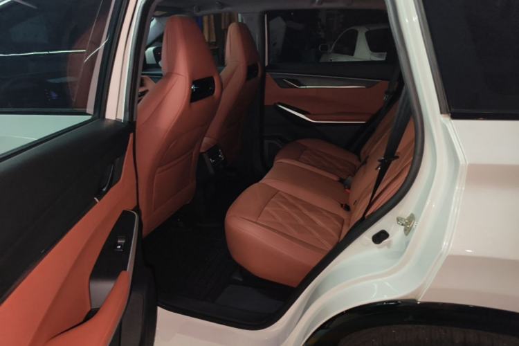 Used CHANGAN CS75 PLUS 2023 3rd Generation 1.5T Automatic Prestige Model Left Rear Seat