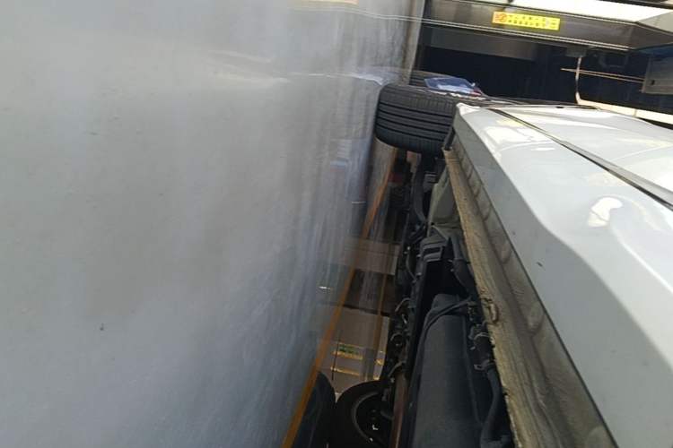 Used CHANGAN CS75 PLUS 2023 3rd Generation 1.5T Automatic Prestige Model Left Side Sill