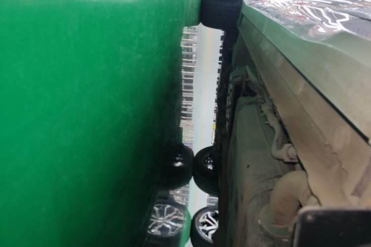 Used CHANGAN CS75 PLUS 2023 3rd Generation 1.5T Automatic Prestige Model Left Side Sill