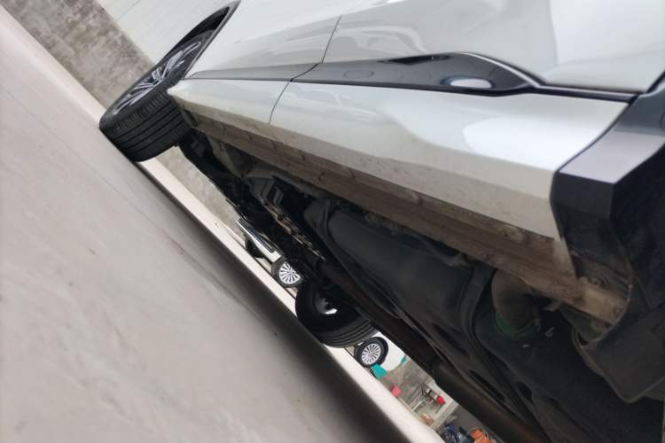 Used CHANGAN CS75 PLUS 2023 3rd Generation 1.5T Automatic Prestige Model Left Side Sill