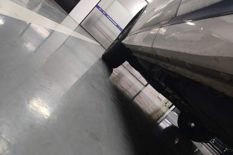 Used CHANGAN CS75 PLUS 2023 3rd Generation 1.5T Automatic Prestige Model Left Side Sill