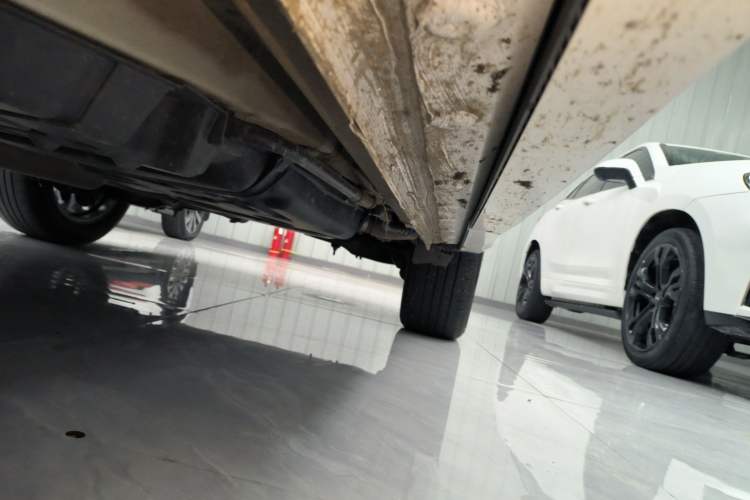 Used CHANGAN CS75 PLUS 2023 3rd Generation 1.5T Automatic Prestige Model Left Side Sill