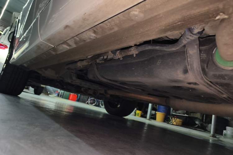 Used CHANGAN CS75 PLUS 2023 3rd Generation 1.5T Automatic Prestige Model Left Side Sill