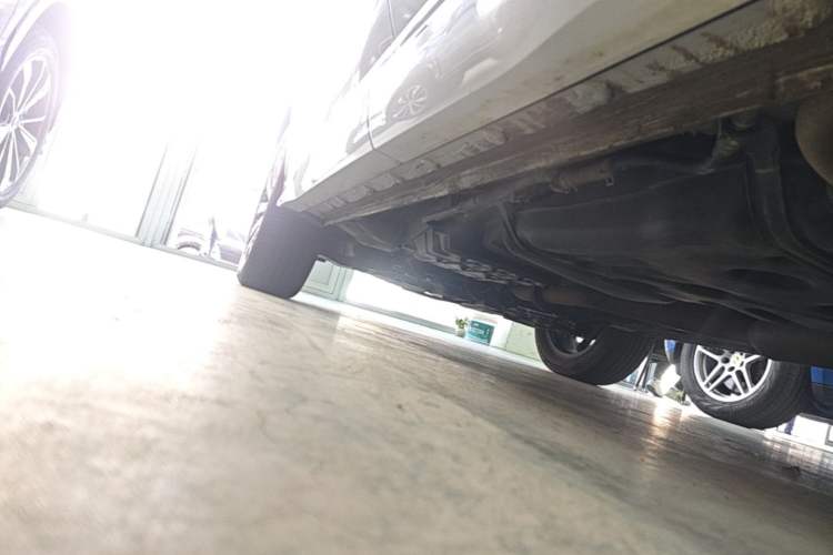 Used CHANGAN CS75 PLUS 2023 3rd Generation 1.5T Automatic Prestige Model Left Side Sill