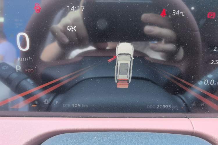 Used CHANGAN CS75 PLUS 2023 3rd Generation 1.5T Automatic Prestige Model Odometer Close Up