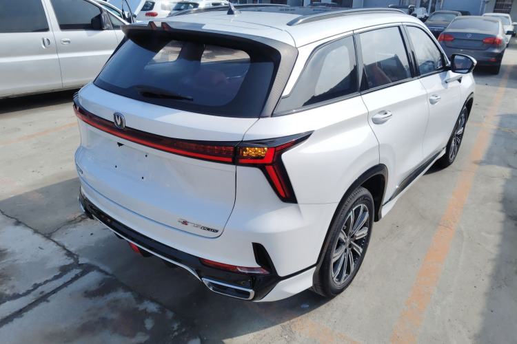 Used CHANGAN CS75 PLUS 2023 3rd Generation 1.5T Automatic Pilot Model Rear Right 45 Deg