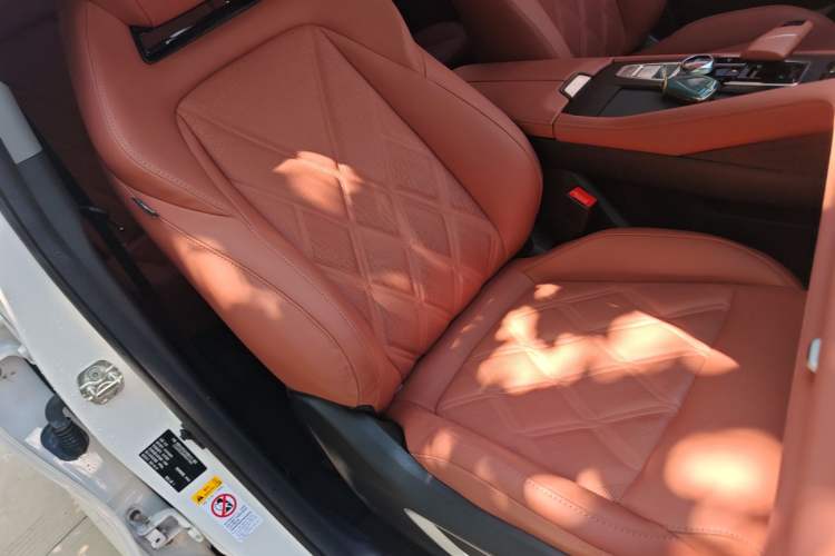 Used CHANGAN CS75 PLUS 2023 3rd Generation 1.5T Automatic Pilot Model Right Front Seat