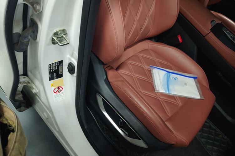 Used CHANGAN CS75 PLUS 2023 3rd Generation 1.5T Automatic Prestige Model Right Front Seat