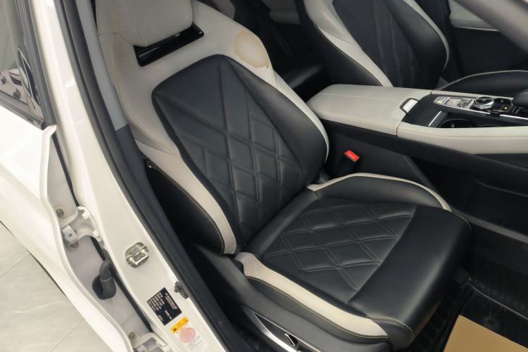Used CHANGAN CS75 PLUS 2023 3rd Generation 1.5T Automatic Prestige Model Right Front Seat
