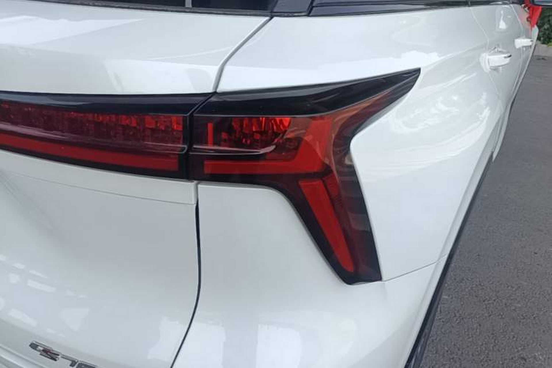 Used CHANGAN CS75 PLUS 2023 3rd Generation 1.5T Automatic Pilot Model Right Rear Taillight
