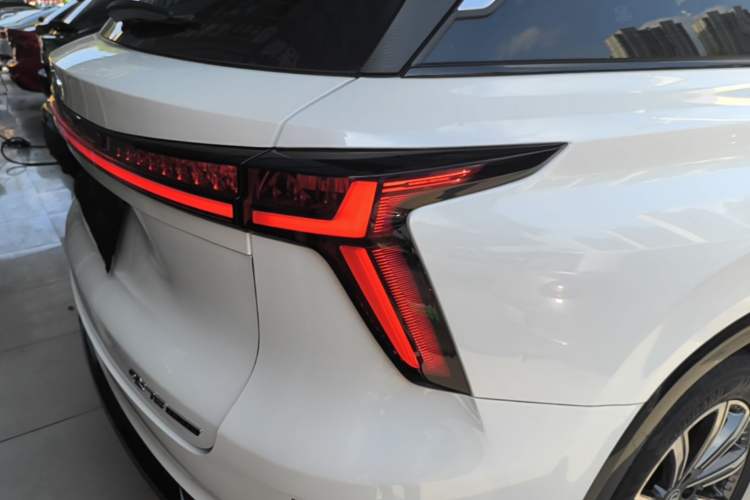 Used CHANGAN CS75 PLUS 2023 3rd Generation 1.5T Automatic Prestige Model Right Rear Taillight