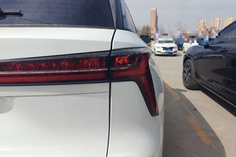Used CHANGAN CS75 PLUS 2023 3rd Generation 1.5T Automatic Prestige Model Right Rear Taillight