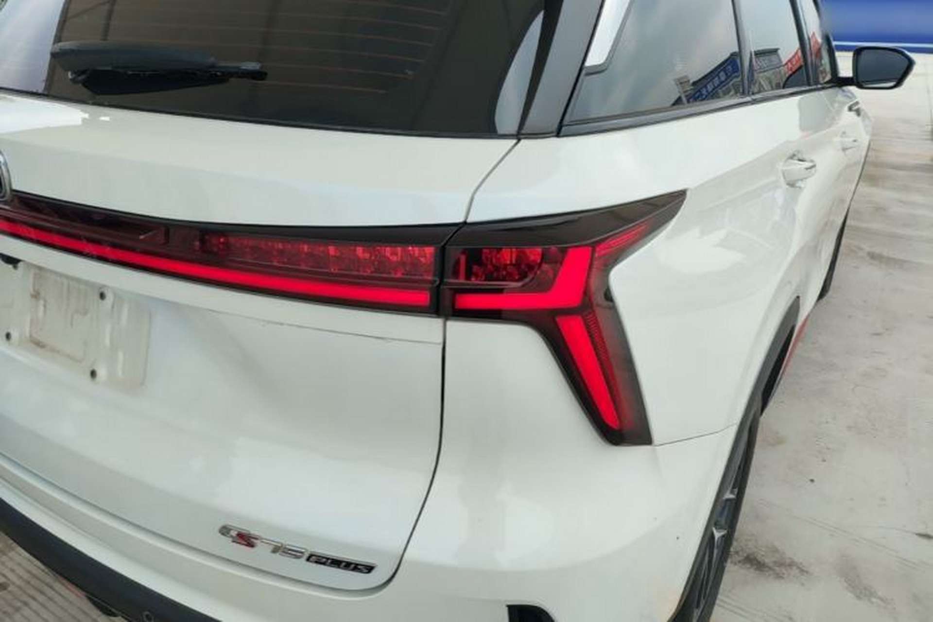 Used CHANGAN CS75 PLUS 2023 2nd Generation 1.5T Automatic Elite Version Right Rear Taillight