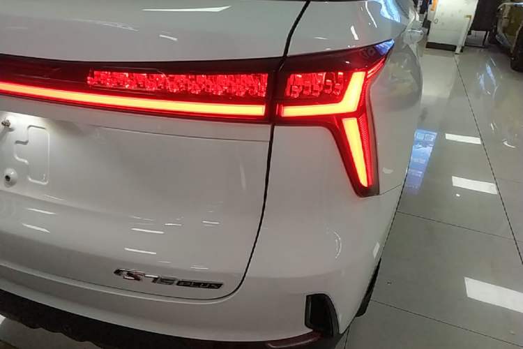 Used CHANGAN CS75 PLUS 2023 2nd Generation 1.5T Automatic Elite Version Right Rear Taillight