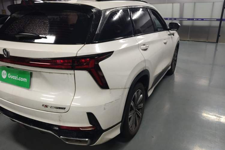 Used CHANGAN CS75 PLUS 2023 3rd Generation 1.5T Automatic Prestige Model Right Rear Taillight