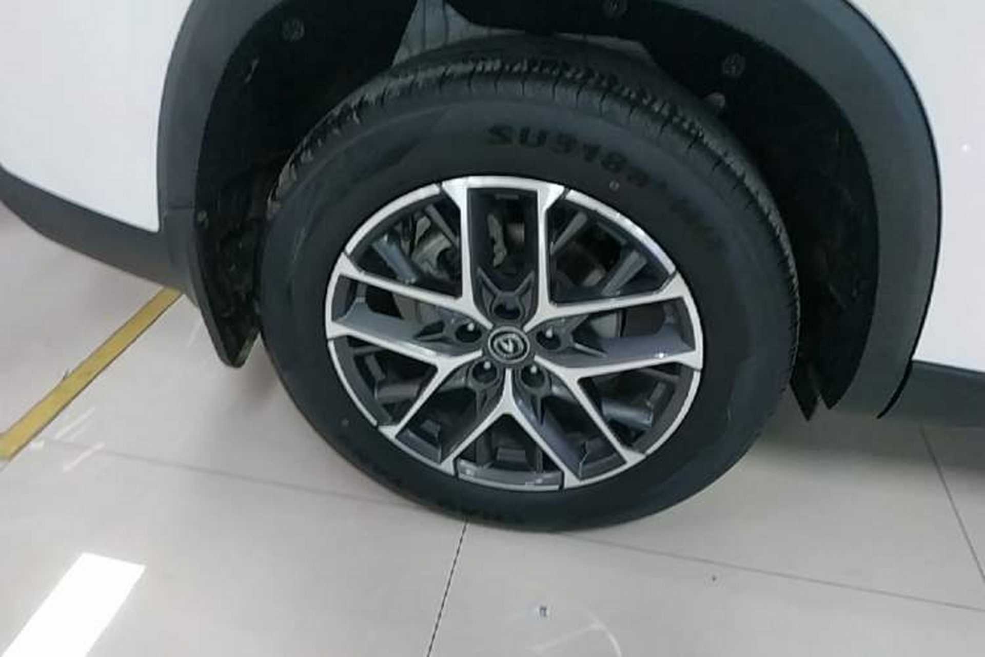 Used CHANGAN CS75 PLUS 2023 2nd Generation 1.5T Automatic Elite Version Right Rear Wheel Hub