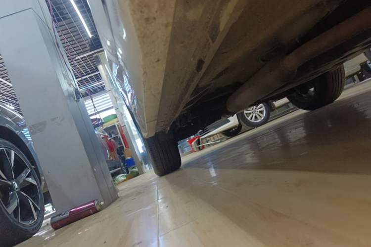 Used CHANGAN CS75 PLUS 2023 3rd Generation 1.5T Automatic Prestige Model Right Side Sill