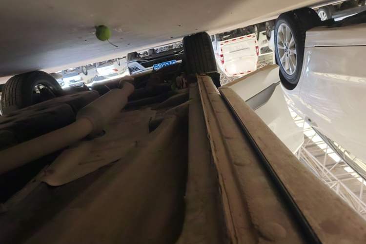 Used CHANGAN CS75 PLUS 2023 3rd Generation 2.0T Automatic Prestige Version Right Side Sill