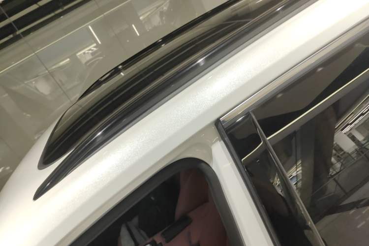 Used CHANGAN CS75 PLUS 2023 3rd Generation 1.5T Automatic Pilot Model Roof