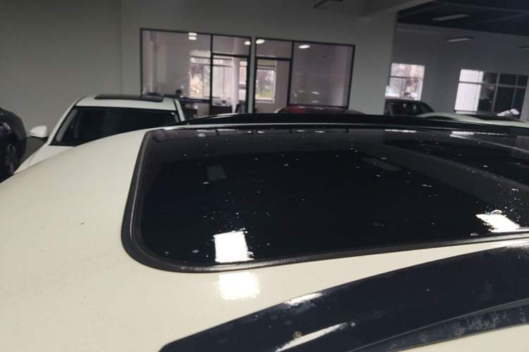 Used CHANGAN CS75 PLUS 2023 3rd Generation 1.5T Automatic Prestige Model Roof