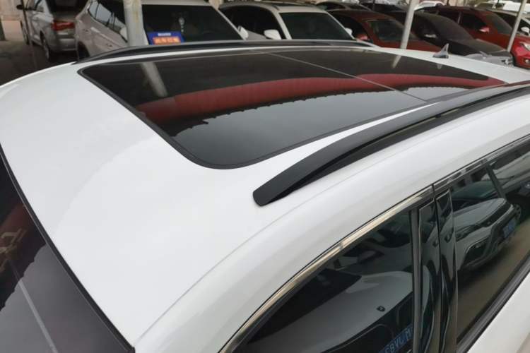 Used CHANGAN CS75 PLUS 2023 3rd Generation 1.5T Automatic Prestige Model Roof