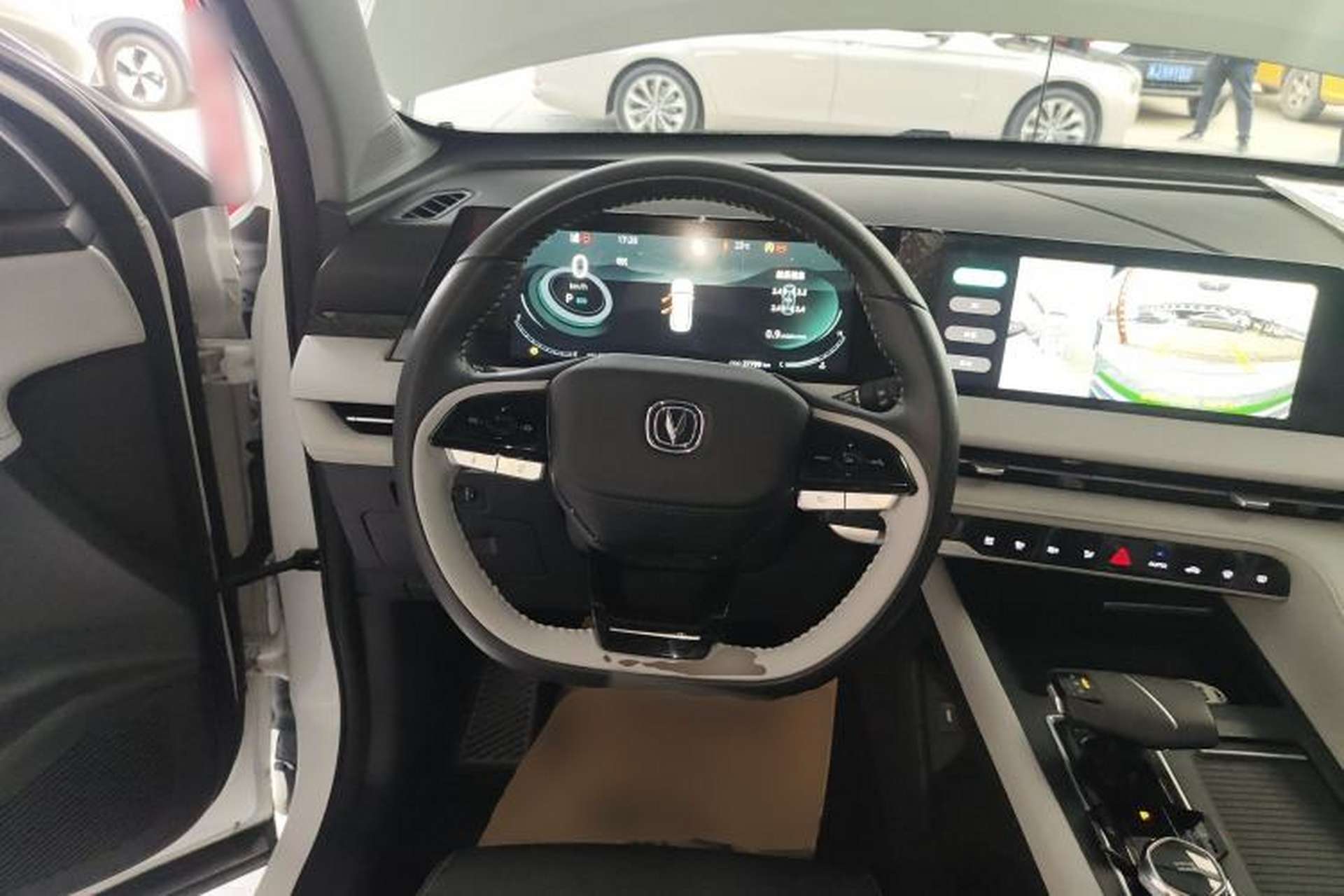 Used CHANGAN CS75 PLUS 2023 3rd Generation 1.5T Automatic Prestige Model Steering Wheel