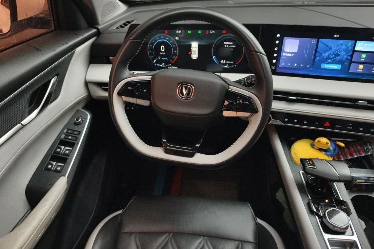 Used CHANGAN CS75 PLUS 2023 3rd Generation 1.5T Automatic Prestige Model Steering Wheel