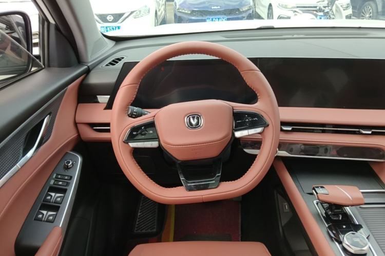 Used CHANGAN CS75 PLUS 2023 3rd Generation 1.5T Automatic Prestige Model Steering Wheel
