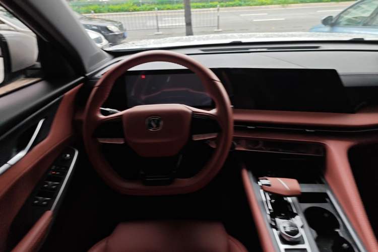 Used CHANGAN CS75 PLUS 2023 3rd Generation 1.5T Automatic Prestige Model Steering Wheel