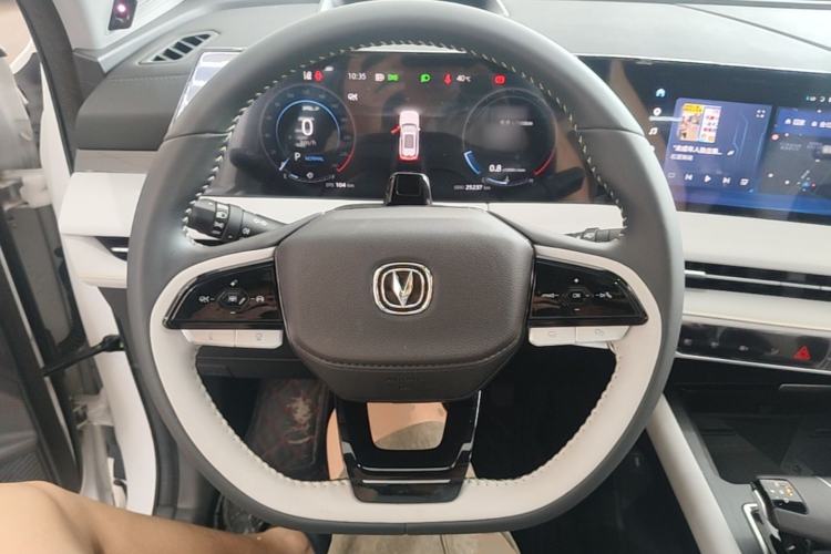 Used CHANGAN CS75 PLUS 2023 3rd Generation 1.5T Automatic Pilot Model Steering Wheel
