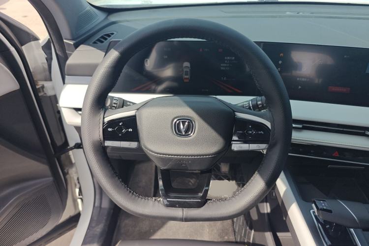 Used CHANGAN CS75 PLUS 2023 3rd Generation 1.5T Automatic Prestige Model Steering Wheel