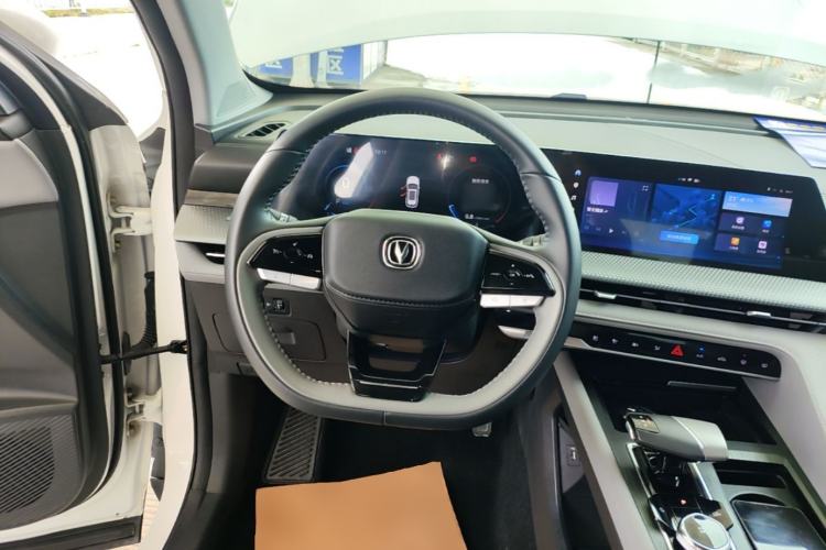 Used CHANGAN CS75 PLUS 2023 2nd Generation 1.5T Automatic Elite Version Steering Wheel