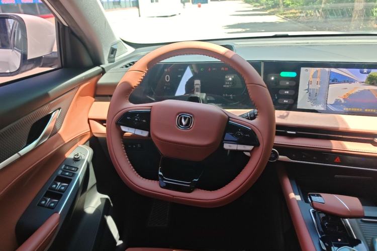 Used CHANGAN CS75 PLUS 2023 3rd Generation 1.5T Automatic Pilot Model Steering Wheel