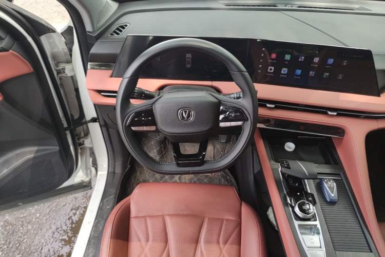 Used CHANGAN CS75 PLUS 2023 3rd Generation 1.5T Automatic Prestige Model Steering Wheel