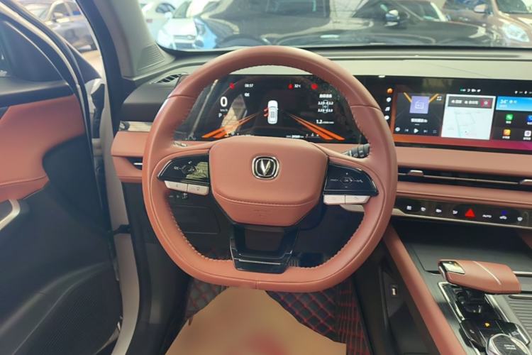 Used CHANGAN CS75 PLUS 2023 3rd Generation 2.0T Automatic Prestige Version Steering Wheel