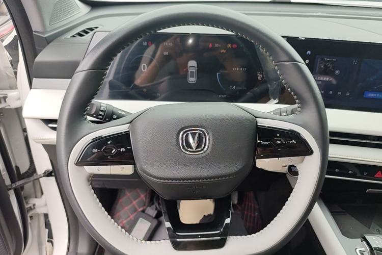 Used CHANGAN CS75 PLUS 2023 3rd Generation 1.5T Automatic Prestige Model Steering Wheel