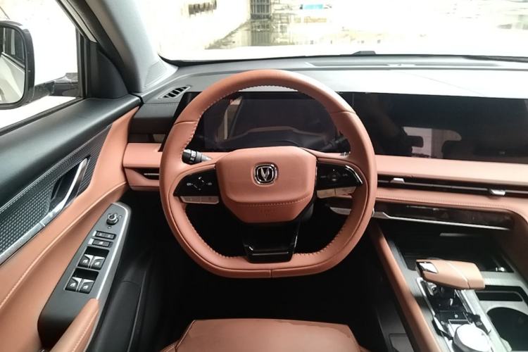 Used CHANGAN CS75 PLUS 2023 3rd Generation 1.5T Automatic Prestige Model Steering Wheel