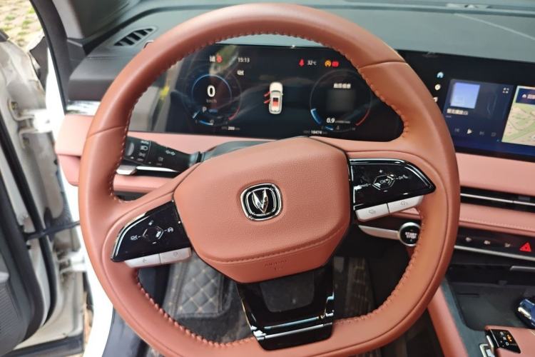 Used CHANGAN CS75 PLUS 2023 3rd Generation 1.5T Automatic Prestige Model Steering Wheel