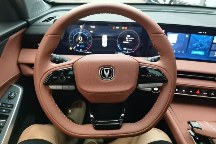 Used CHANGAN CS75 PLUS 2023 3rd Generation 1.5T Automatic Prestige Model Steering Wheel