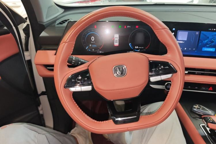 Used CHANGAN CS75 PLUS 2023 3rd Generation 1.5T Automatic Luxury Model Steering Wheel