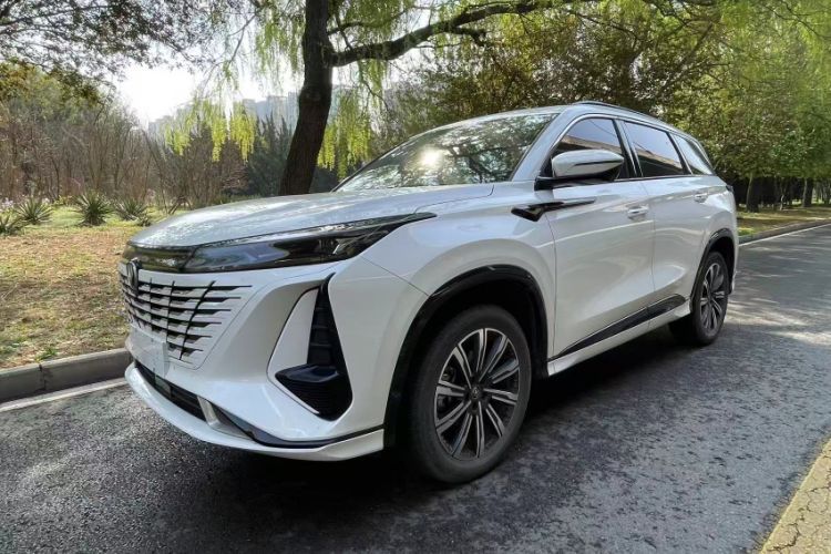 Used CHANGAN CS75 PLUS 2023 3rd Generation 2.0T Automatic Prestige Version Guazi used car, China used car export, Used car for sale, Used cars, Cheapest cars for sale