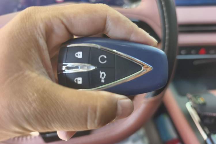 Used CHANGAN CS75 PLUS 2023 3rd Generation 1.5T Automatic Prestige Model Vehicle Key