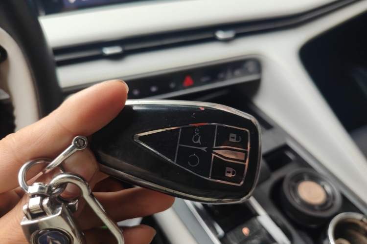 Used CHANGAN CS75 PLUS 2023 3rd Generation 1.5T Automatic Prestige Model Vehicle Key